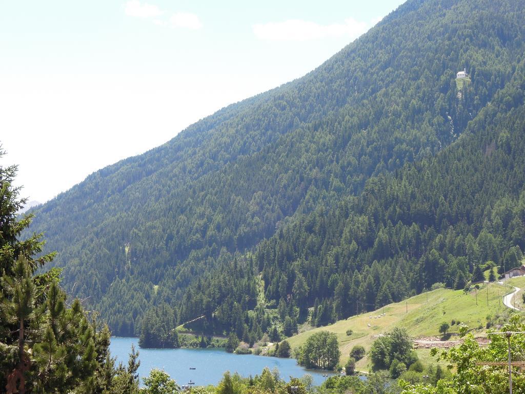 Mountain Living Apartments San Valentino alla Muta Room photo